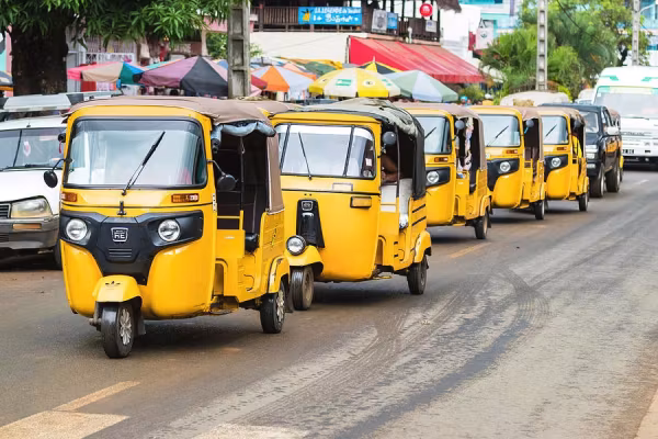 Aluguer de Tchopela Tuk-Tuk